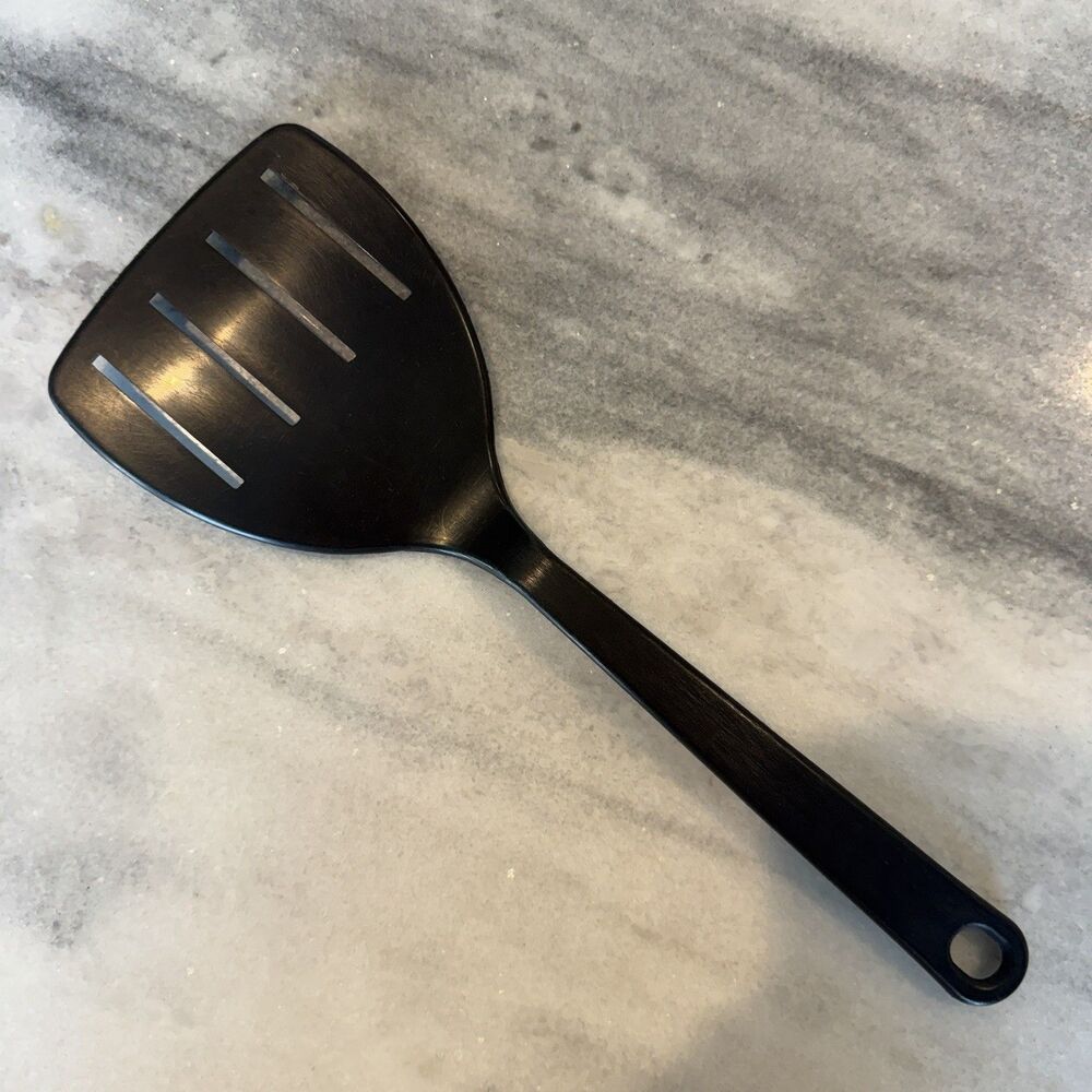 Vintage Tailor Made‎ 4 Slot Spatula Turner Flipper Nylon Plastic Black Made USA
